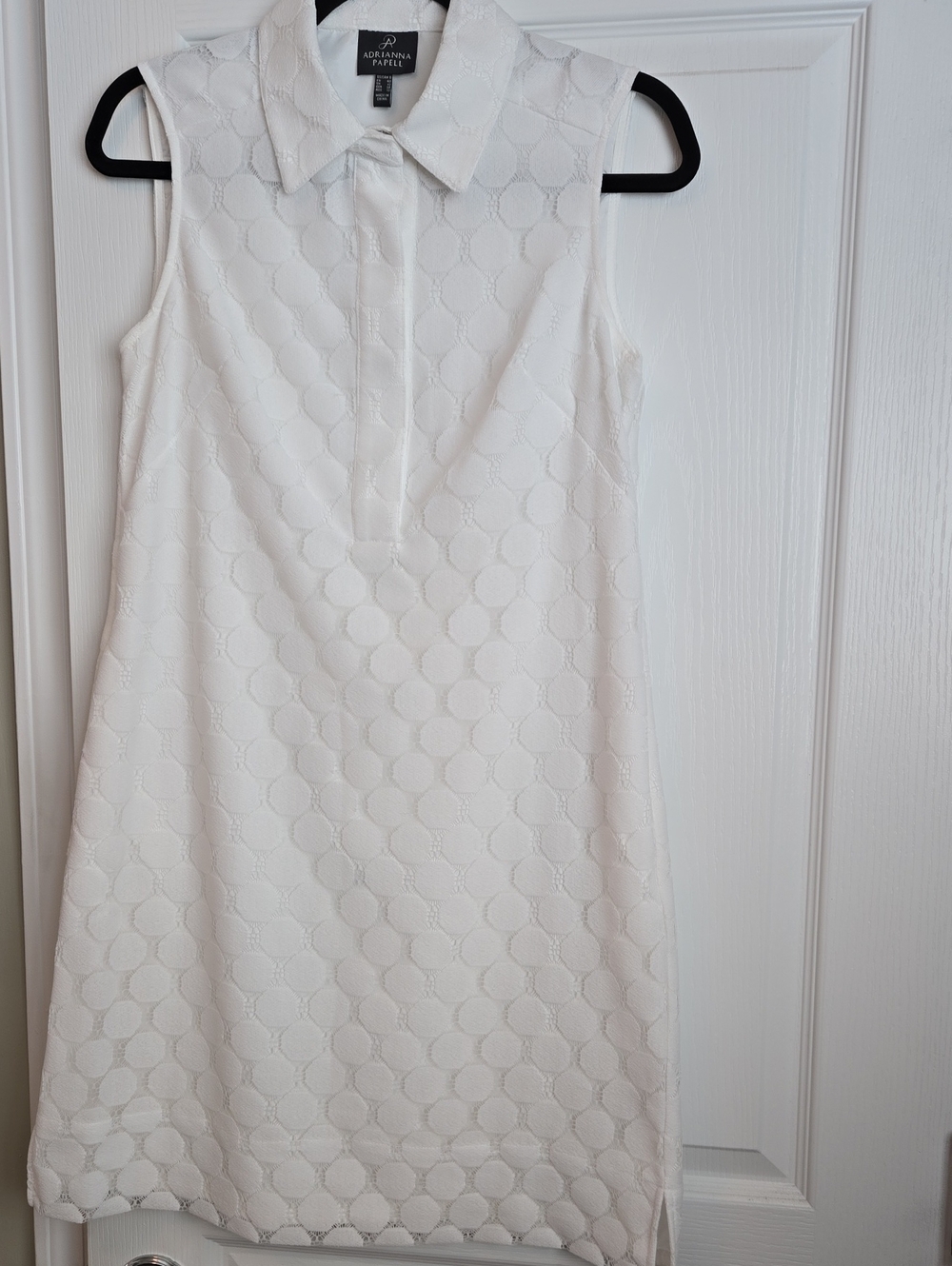 Adrianna Papell White Sleeveless Polo Collar Shift Dress-Size 8